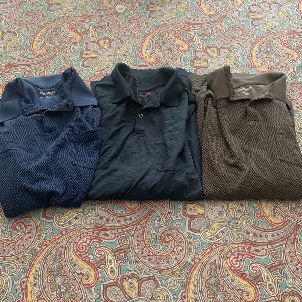 Travel smart long sleeve 3 shirt bundle.